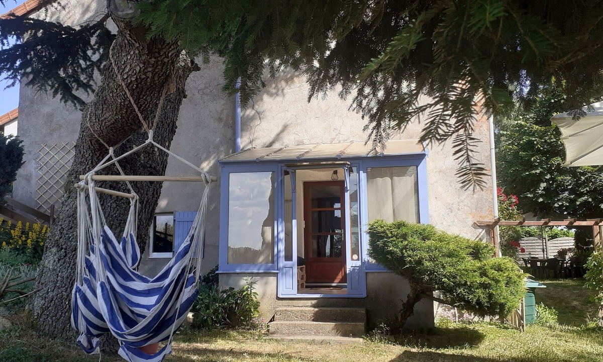 Lesperon Apartment | Gîte Le Cèdre – Private Terrace & Garden in the Heart of Authentic Ardèche