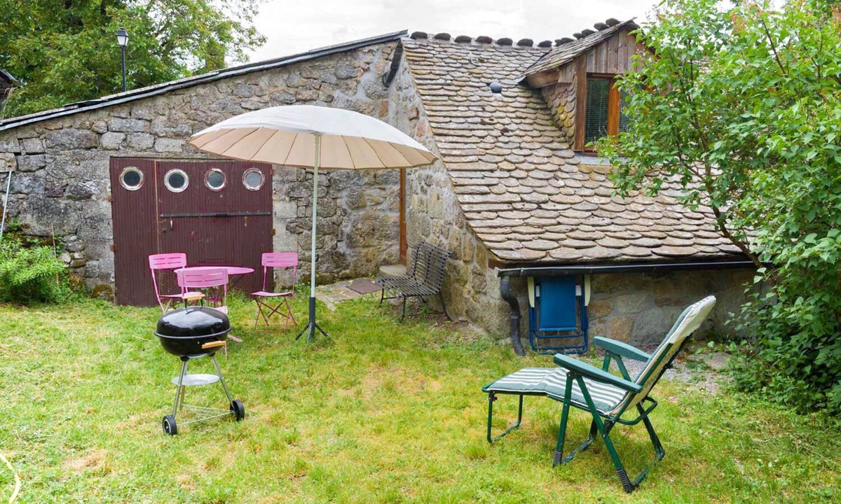 Fraissinet-de-Lozere House | Gîte Le Finiels - LE PONT-DE-MONTVERT