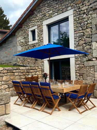 Tiranges House | Gite de groupe à la campagne - idéal pour un week-end entre amis ou famille