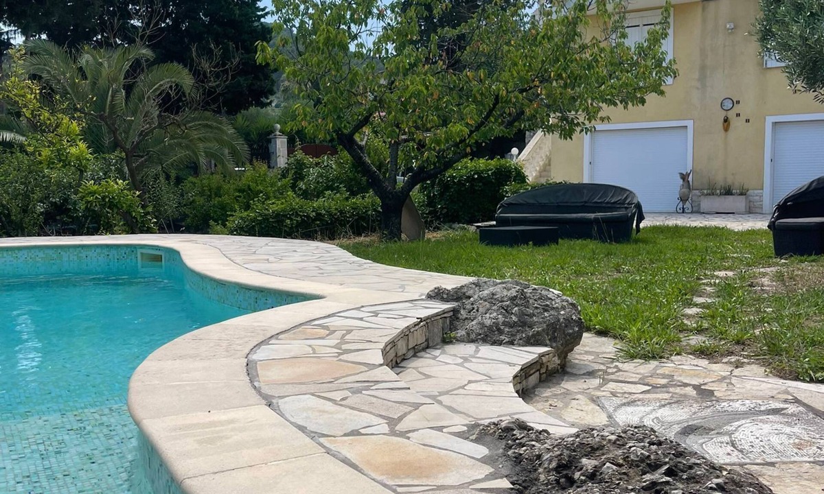 Vallauris Villa | Havre de paix. 2 Private Appartment de 70m2 +pool + pool House garden + barbecue