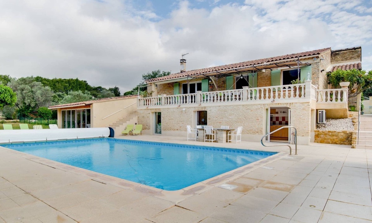 Lagarde Pareol Villa | Holiday home with private pool near Orange