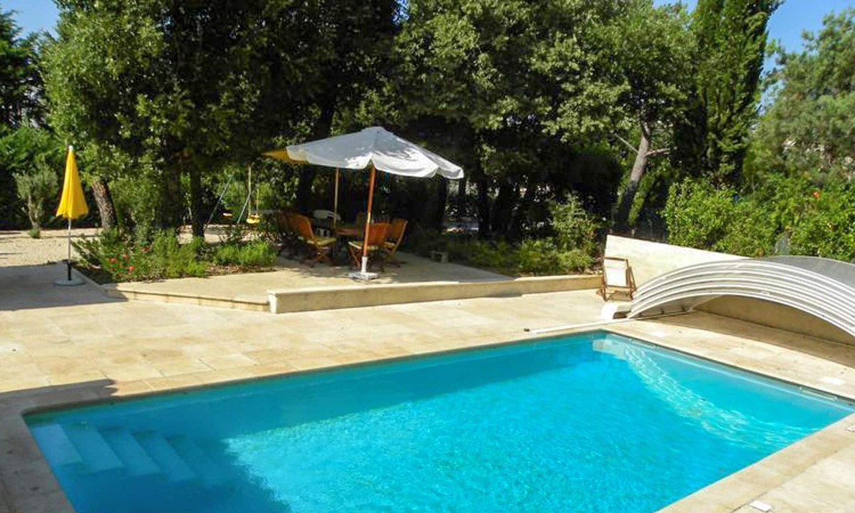 Entrechaux House | Homerez - House 10 km away from the slopes for 8 ppl. with swimming-pool