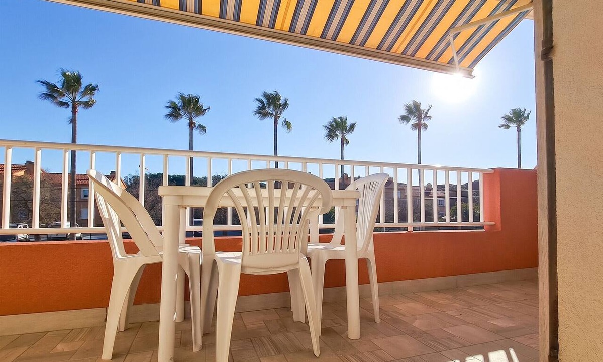 Giens Apartment | Homerez - Studio - Hyères