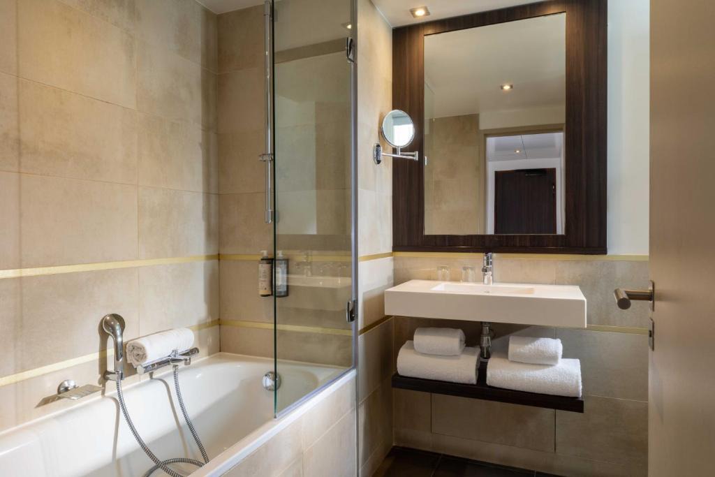 Quartier de l'Ecole-Militaire Hotel | Hotel Villa Saxe Eiffel