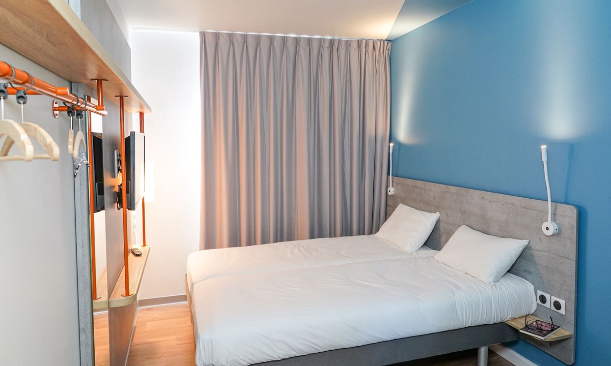 Aubenas Hotel | ibis budget Aubenas