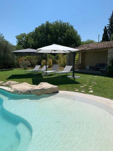 La Roque-sur-Pernes Villa | La Bastide des Plâtrières