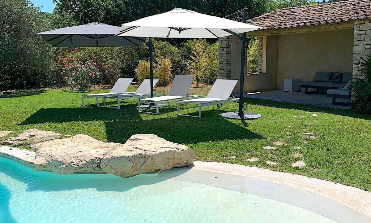 La Roque-sur-Pernes House | La Bastide des Plâtrières, magnificent view of Provencal village