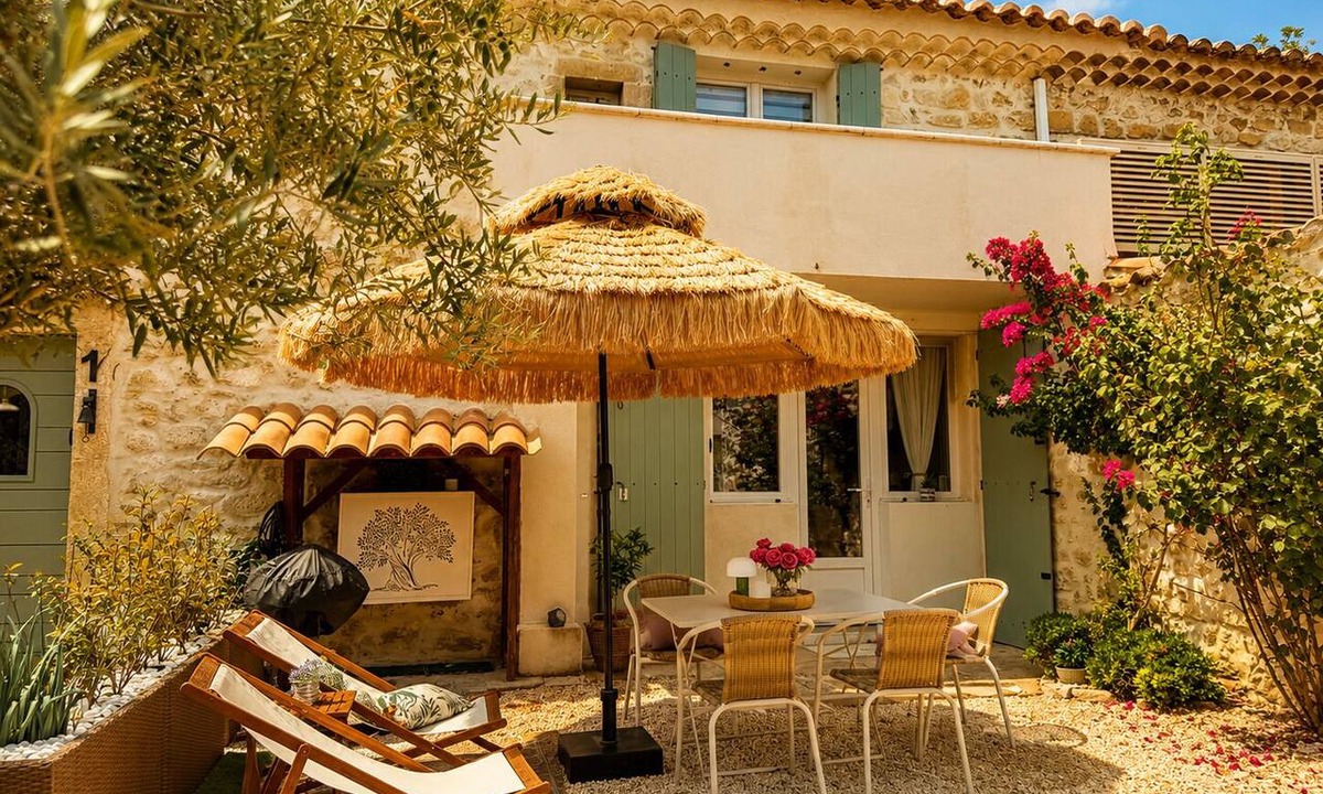 Mouries House | La Bohème 2, Mouries Centre au Cœur des Alpilles : Cosy T2 Avec Terrasse