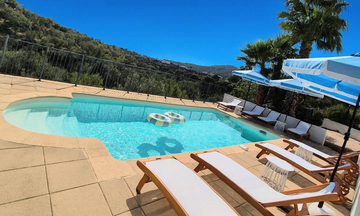 Sainte-Maxime Villa | La Bohem'Azur Golfe St Tropez 170m2 5 bedrooms Piscine chauff Spa Magnificent view