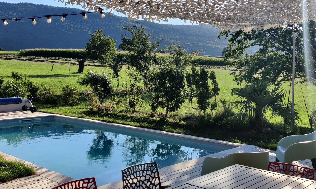 La Biolle Villa | La Châtaigneraie - Belle villa avec piscine