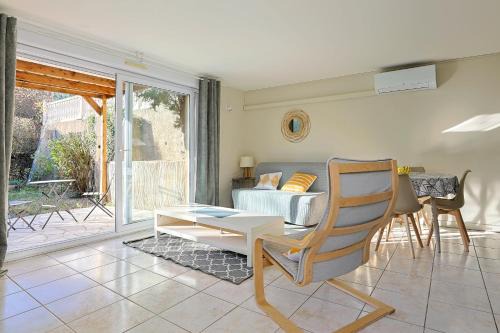 Laroque House | La Frigoule Maison T2 avec entrée, jardin et parking indépendants