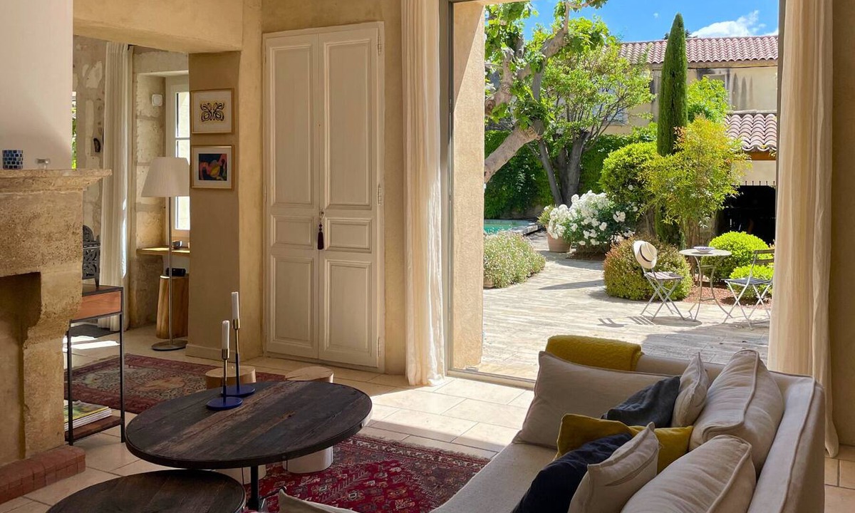 Mouries House | La Maison de Clervie - village de Mouriès