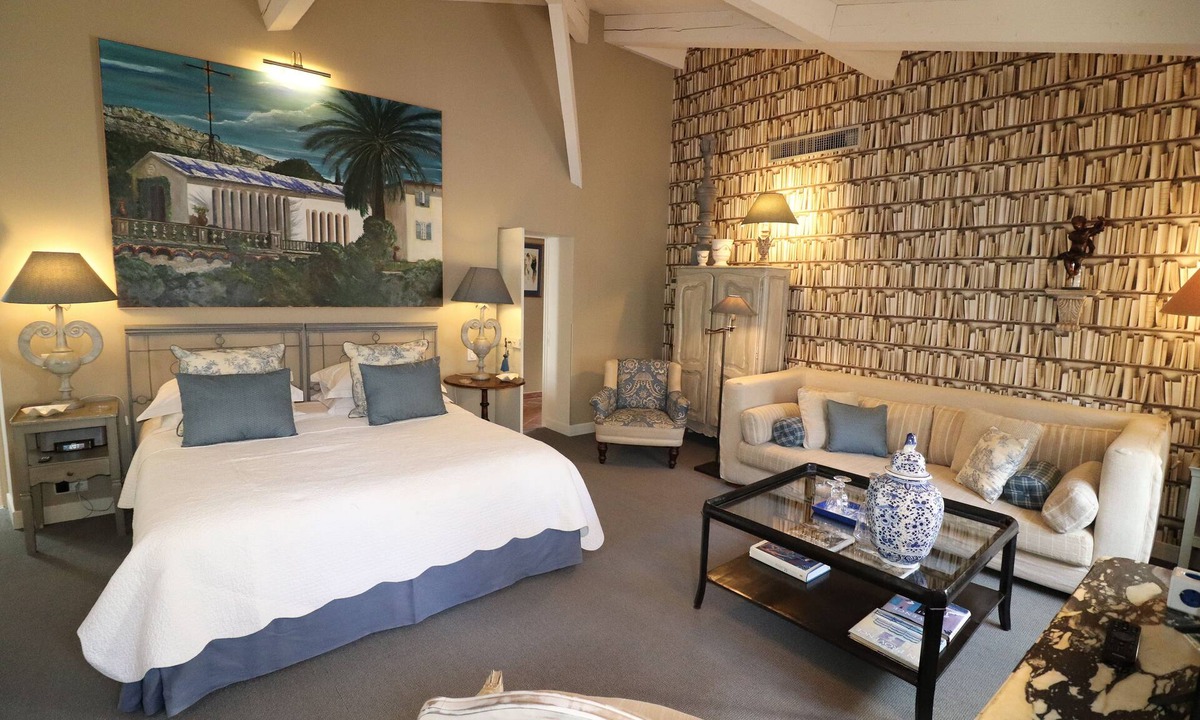Vence Bed & Breakfast | La Maison du Frene