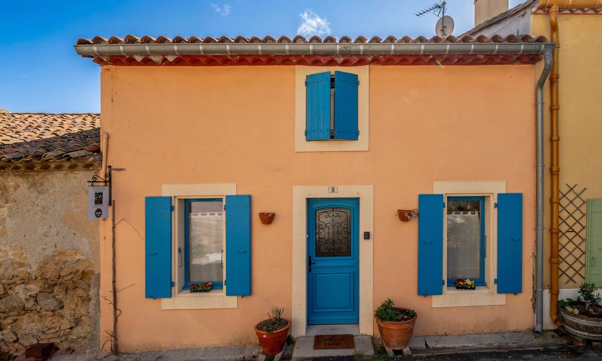 Saint-Jean-de-Barrou House | 'La Maison Des Remparts' House with Private Garden and Wi-Fi