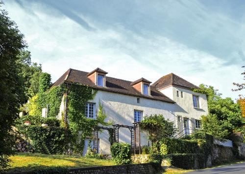 Saint-Cybranet Bed & Breakfast | La Source