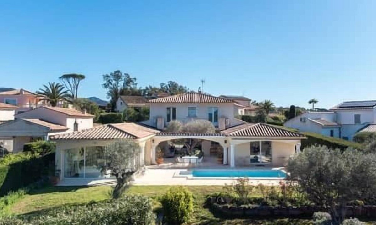Valescure Villa | La villa Auba Verde St-Raphaël