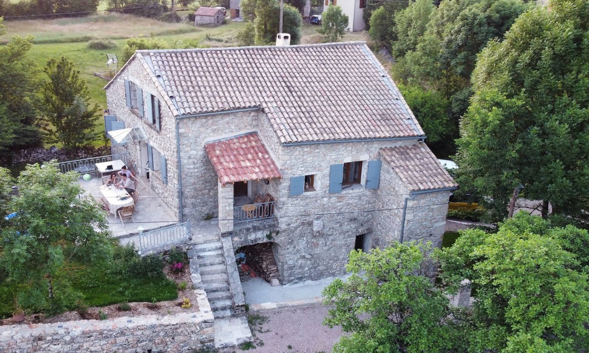 Sainte-Eulalie-de-Cernon House | Large family gite in Caussenarde house