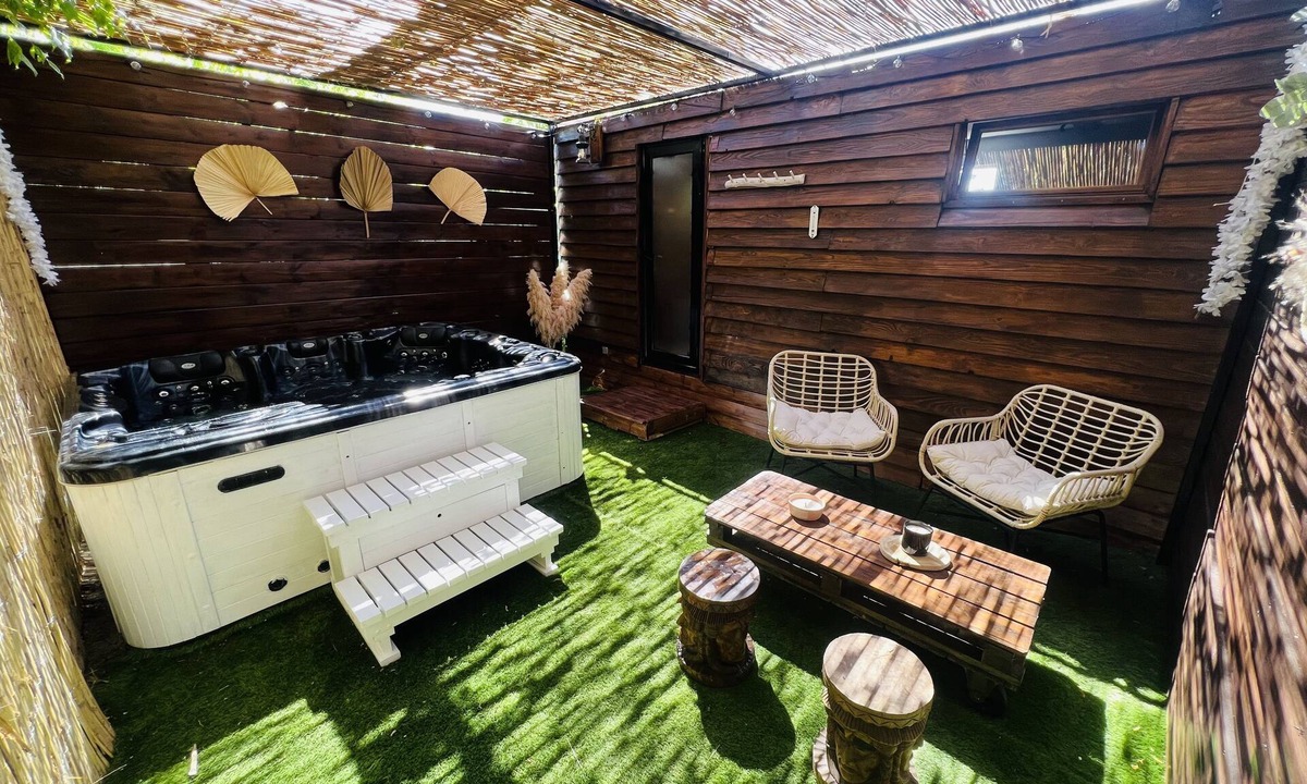 Sarrians Ski Chalet | Le Chalet de Lou