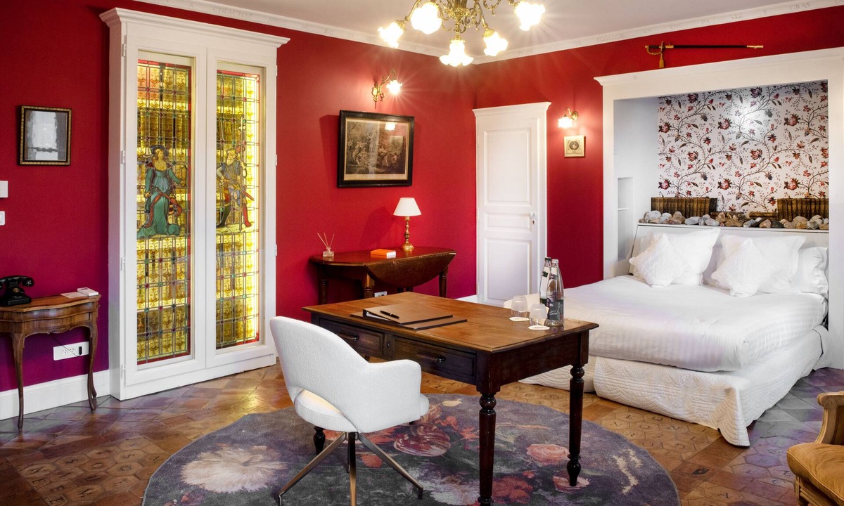 Grignan Hotel | Le Clair de la Plume - Teritoria