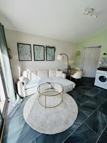 Laroque House | Le Cocon de Laroque