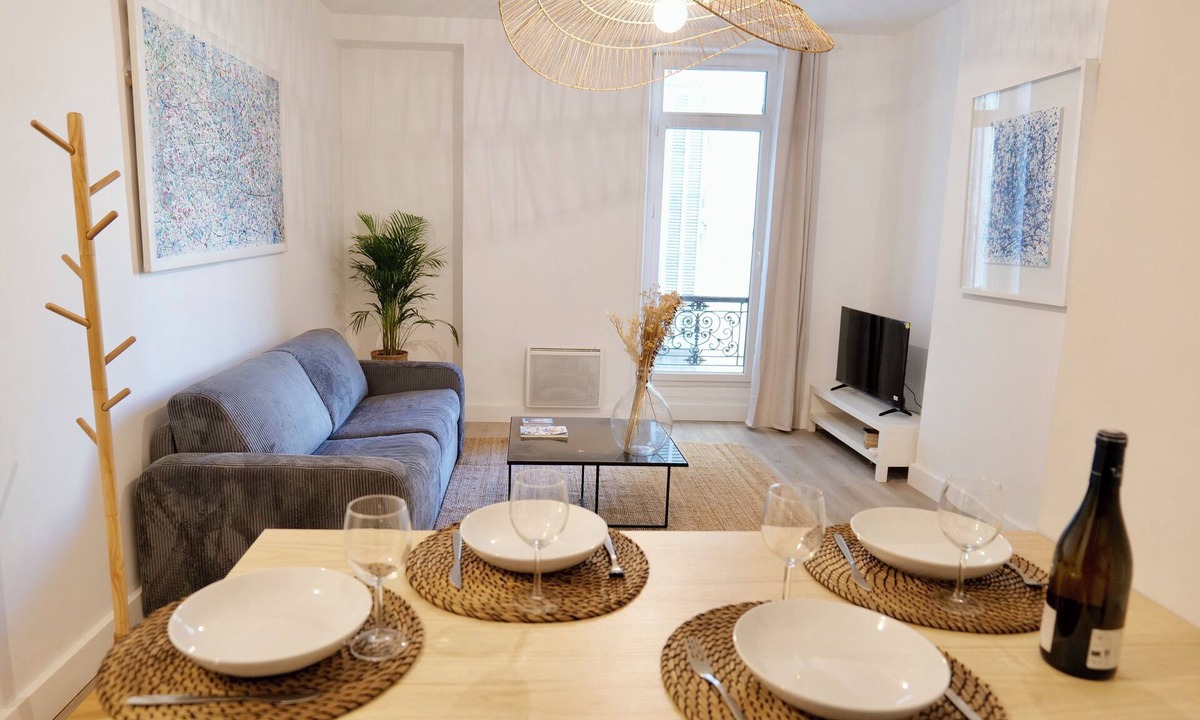 Prefecture Apartment | Le Fongate