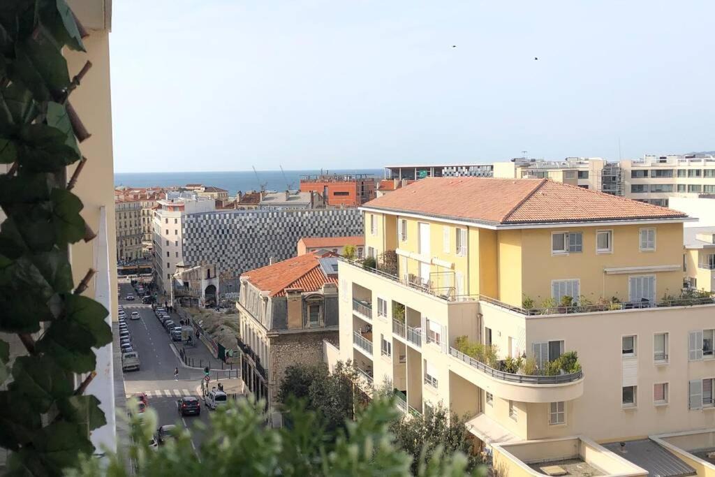 La Joliette Apartment | LE GRAND JOLIETTE - Aperçu mer - 2 balcons - Idéal Groupes - by experienceimmo