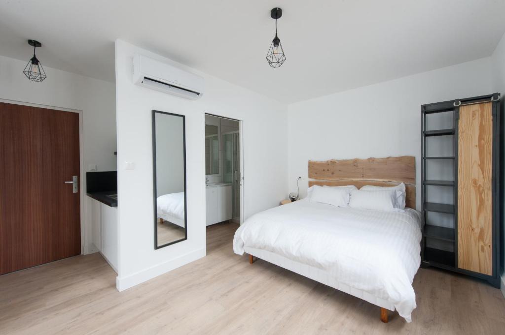 Saint-Priest-en-Jarez Apartment | Le Jardin d Ambroise