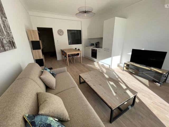 Jean-Medecin Apartment | Le Lafayette HP