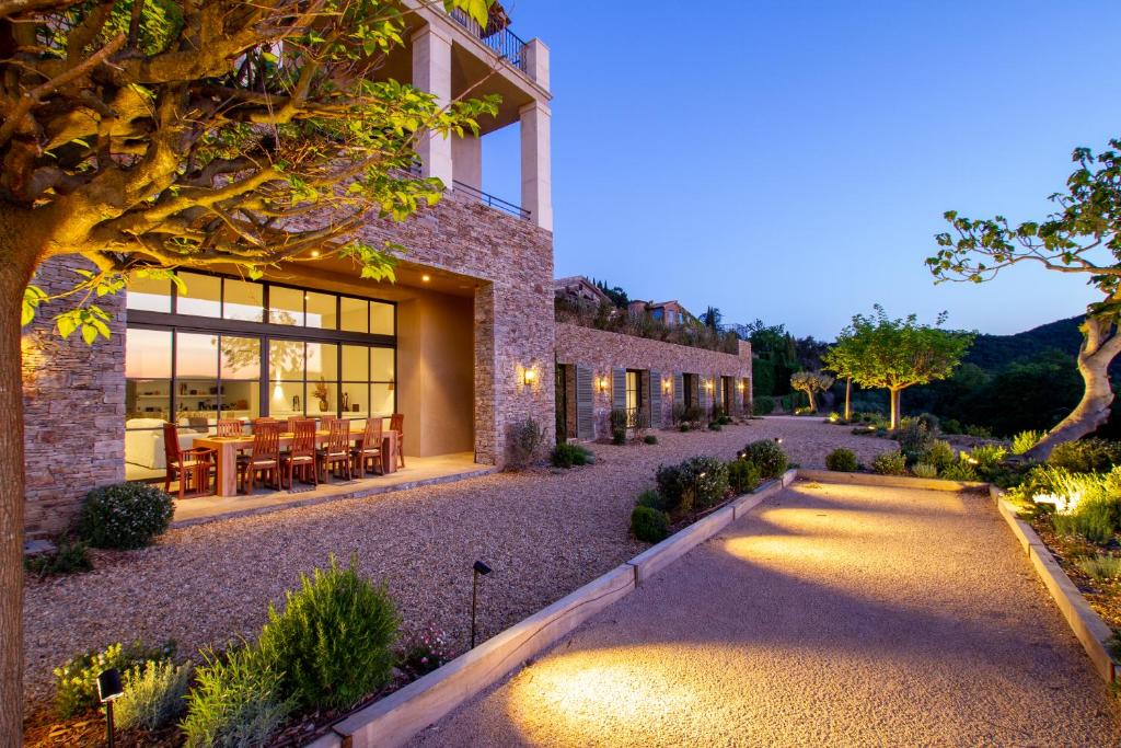 Grimaud Bed & Breakfast | Le Mas Saint Michel Grimaud