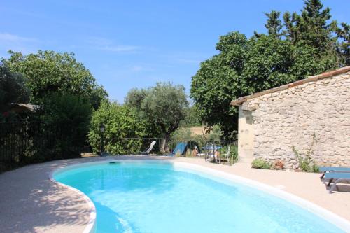 Montsegur-sur-Lauzon House | Le Pigeonnier, gîte des Lucioles en Provence