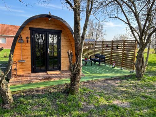 Cappelle-Brouck House | Le Podingue