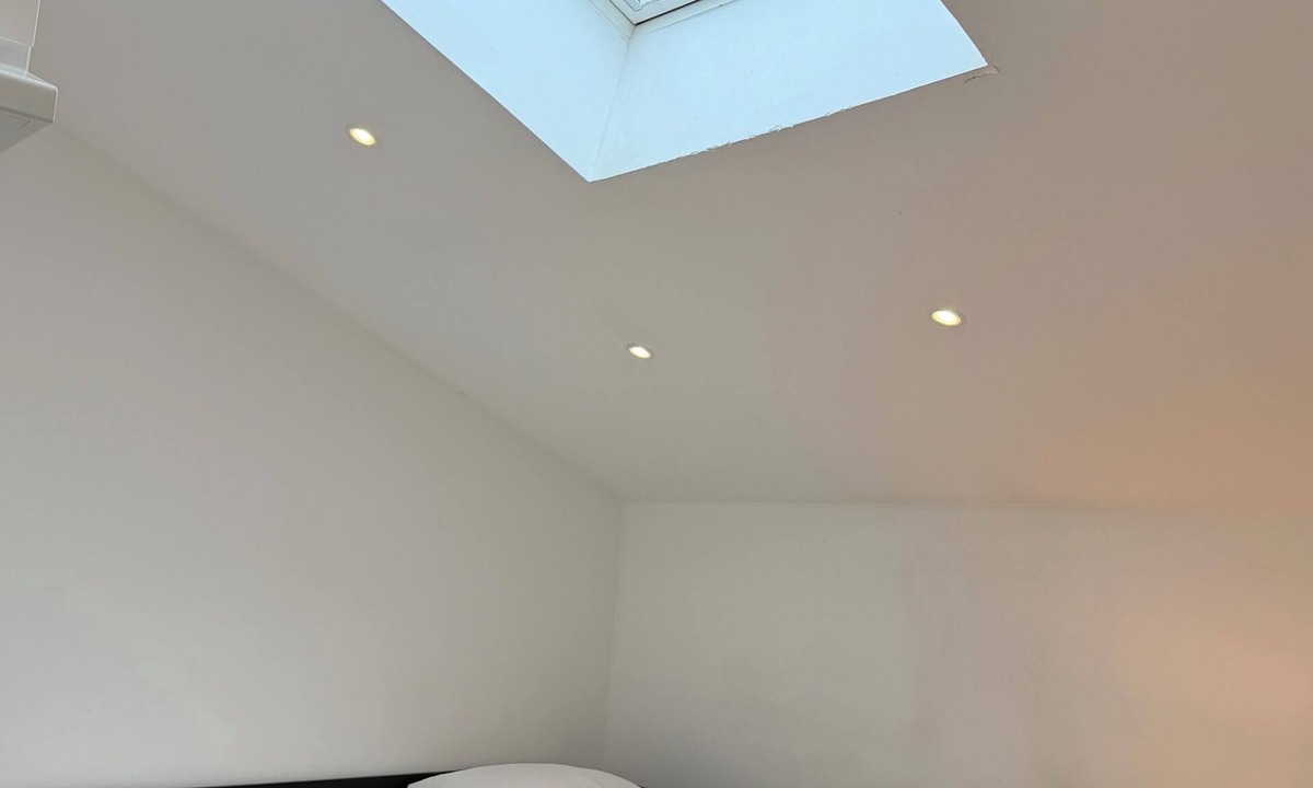Bussiere - Cadiere Apartment | Le Verlaine - parking et wifi inclus - 11 min en transports métro B