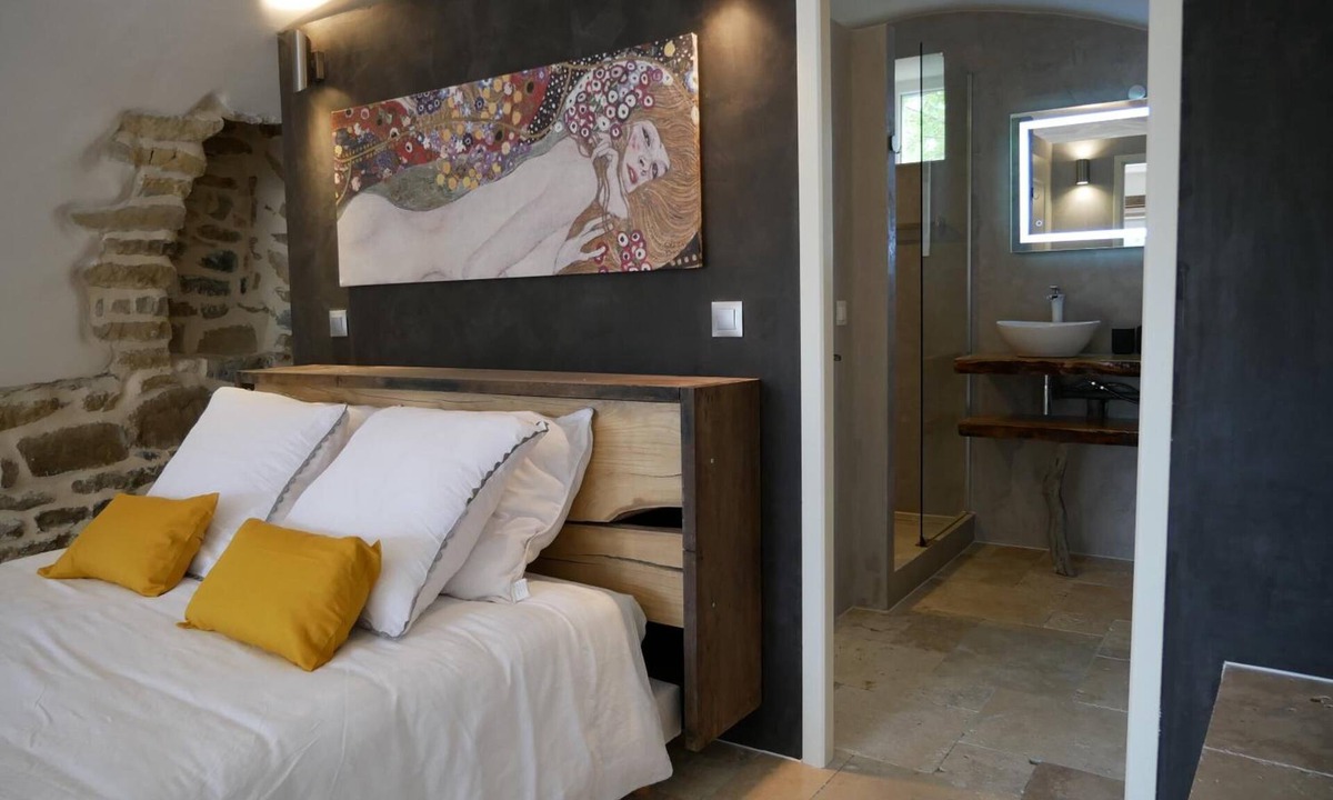 Grospierres House | Les Agaves