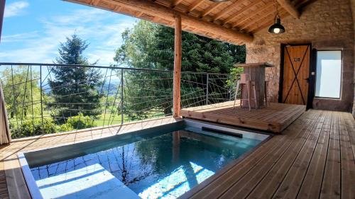 Luriecq House | Les Fermes de Manat