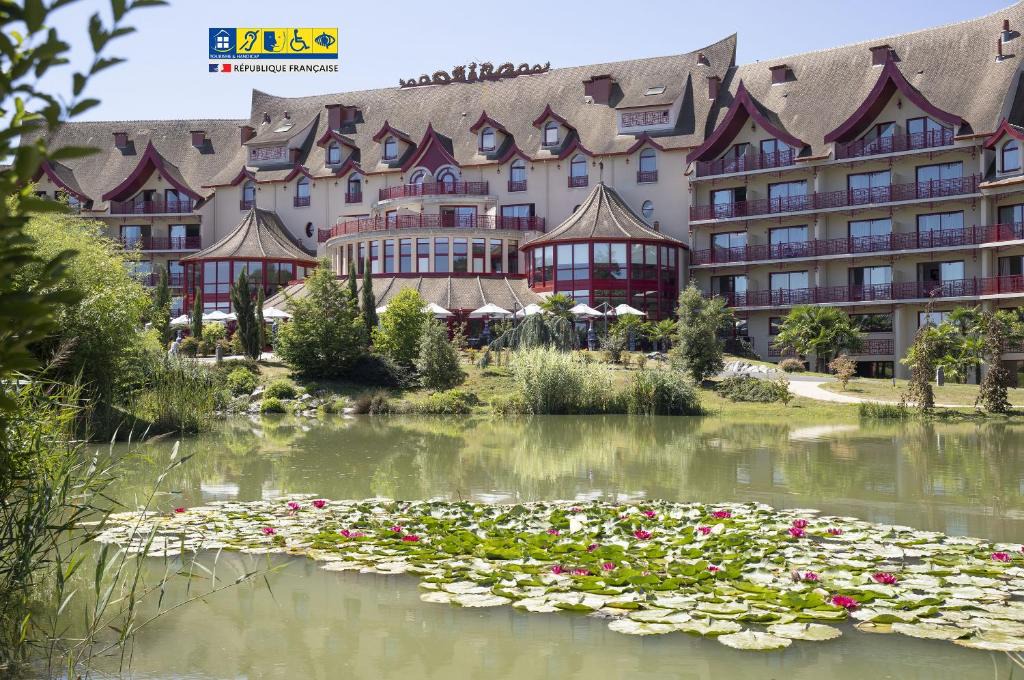 Seigy Hotel | Les Pagodes de Beauval