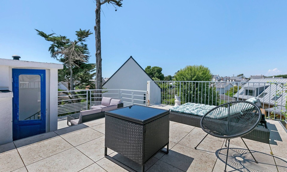 Batz-sur-Mer House | Les terrasses de Joce – Modern Comfort with Rooftop Terrace Near the Beach