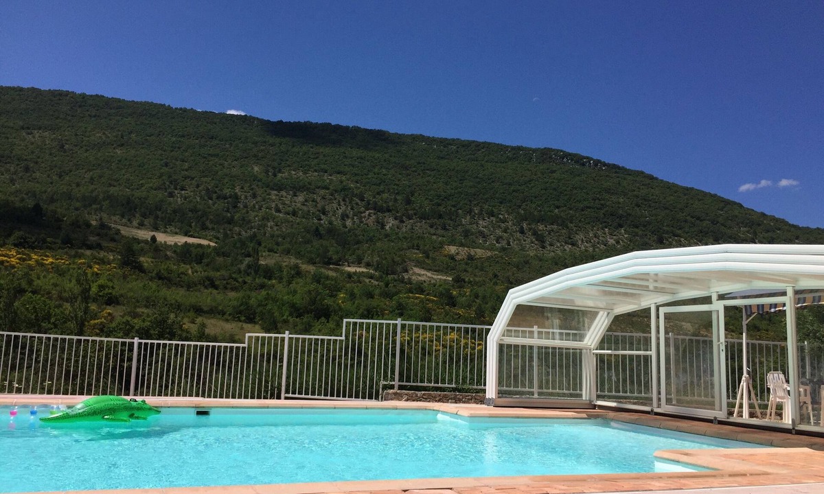 Sias Cottage | LODGING WITH SWIMMING POOL IN DROME PROVENÇALE