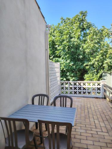 La Peyrade Apartment | Logement avec terrasse et jardin