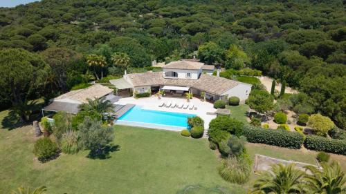 Ramatuelle Villa | Luxury Mediterranean Villa with Pool & Helipad