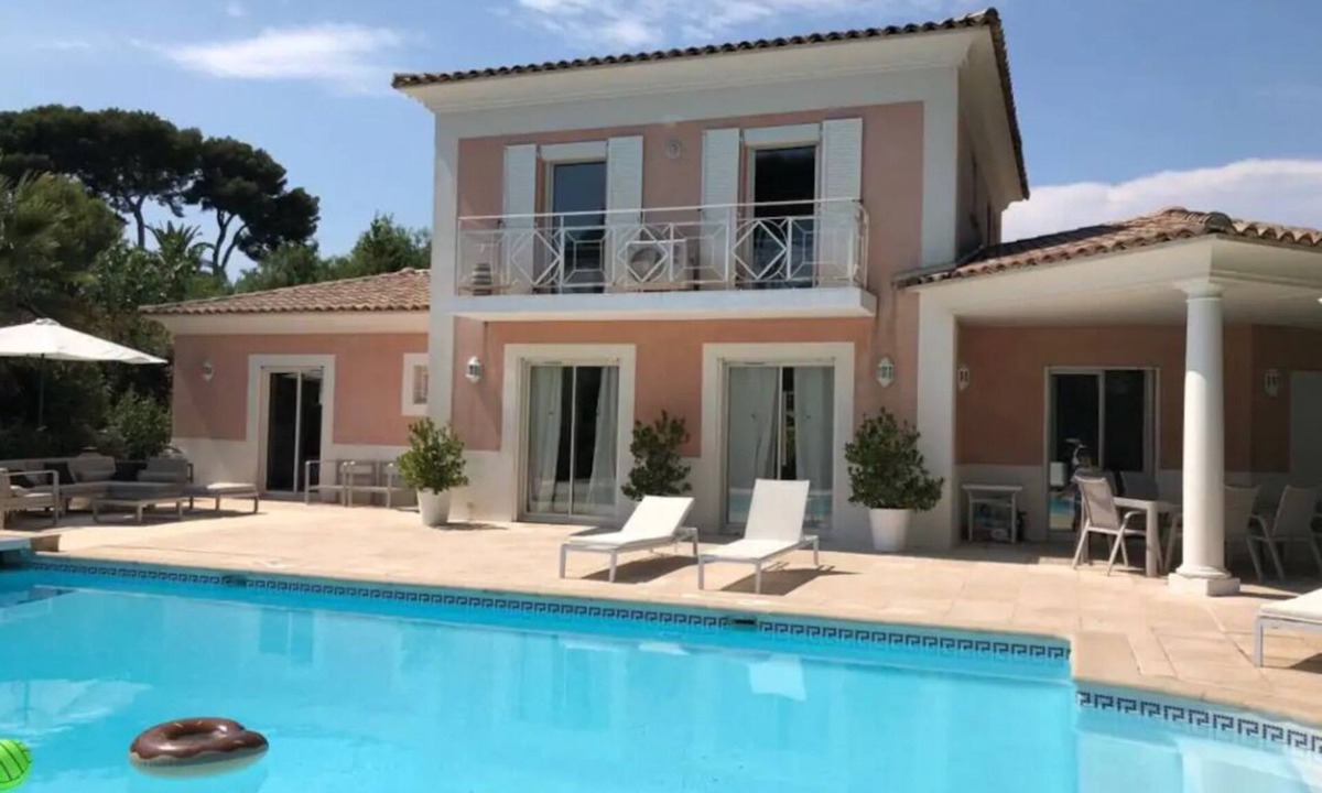 Cap-d'Antibes Villa | Magnificent Cap d'Antibes villa with heated pool 5 minutes from the beach