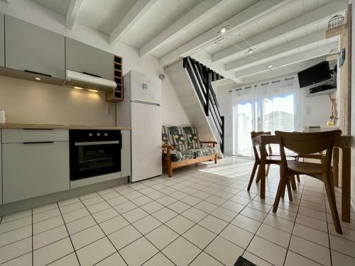 Saint-Pierre-d'Oleron Villa | Maison 4 pièces 6 couchages Saint Pierre d'Oléron SPO000-122