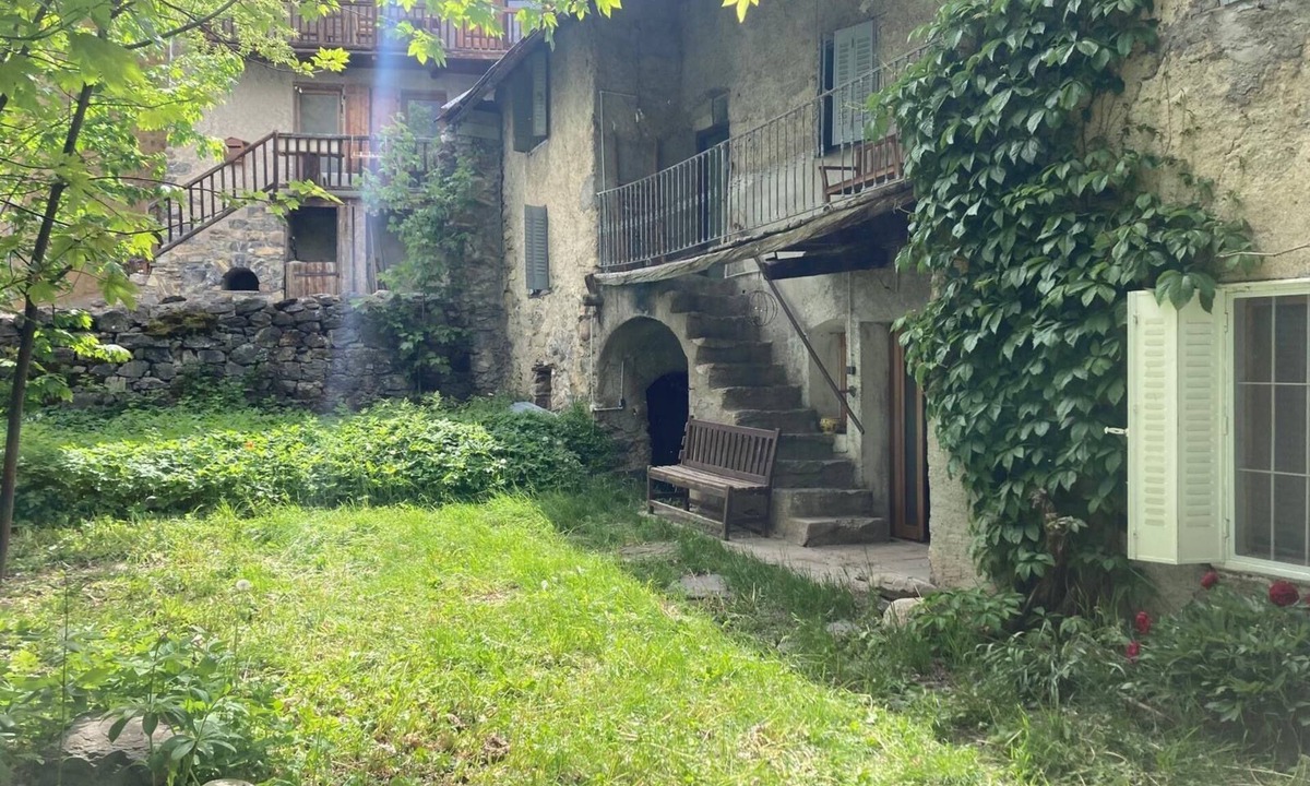 Vallouise House | Maison de montagne hamlet of Puy Aillaud Parc des Écrins, Vallouise