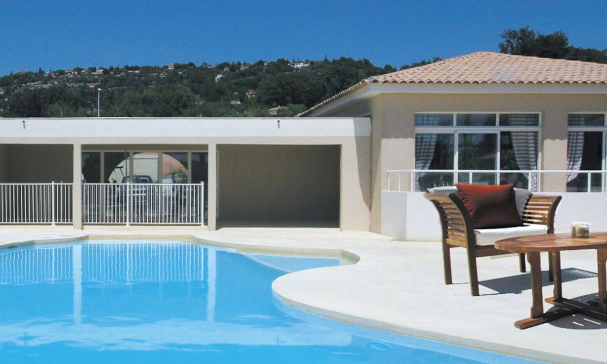 Montauroux House | Maison de vacances climatisée sur 2 étages