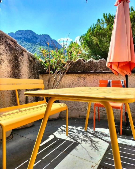 Buis-les-Baronnies House | Maison de village 10 couchages centre Buis les Baronnies