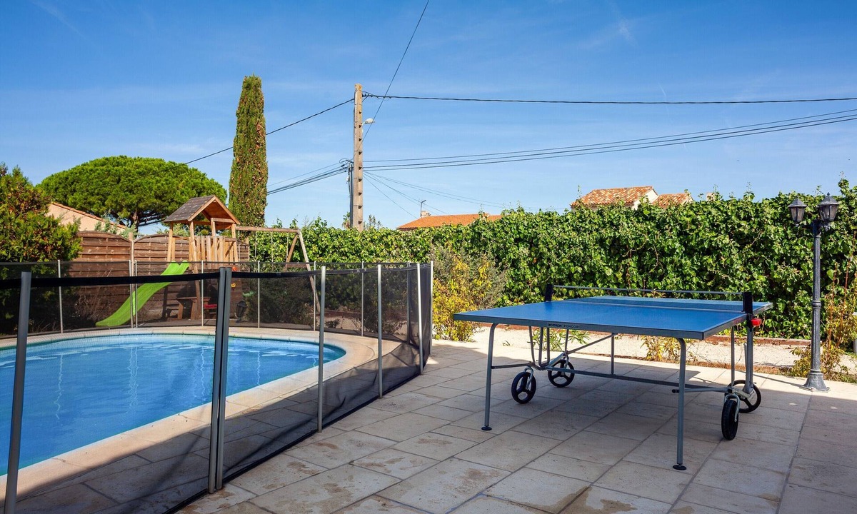 Six-Fours-les-Plages House | Maison Roxane with Pool, Private Terrace, and Wi-Fi