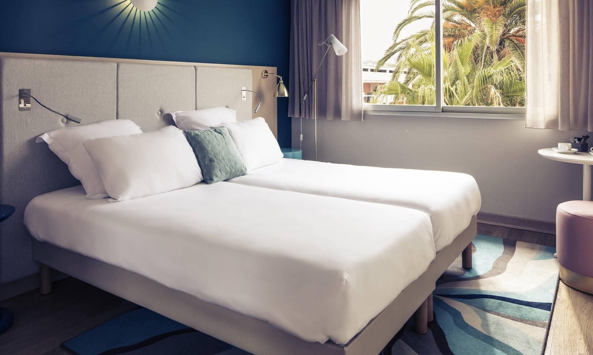 Villeneuve Loubet Beach Hotel | Mercure Villeneuve Loubet Plage