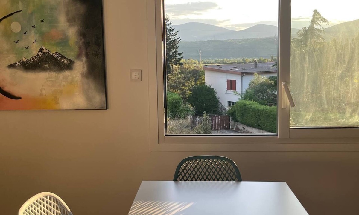 Saint-Clair-du-Rhone Apartment | Modern'Family NEUF Vue Pilat - Air conditioning & Parking