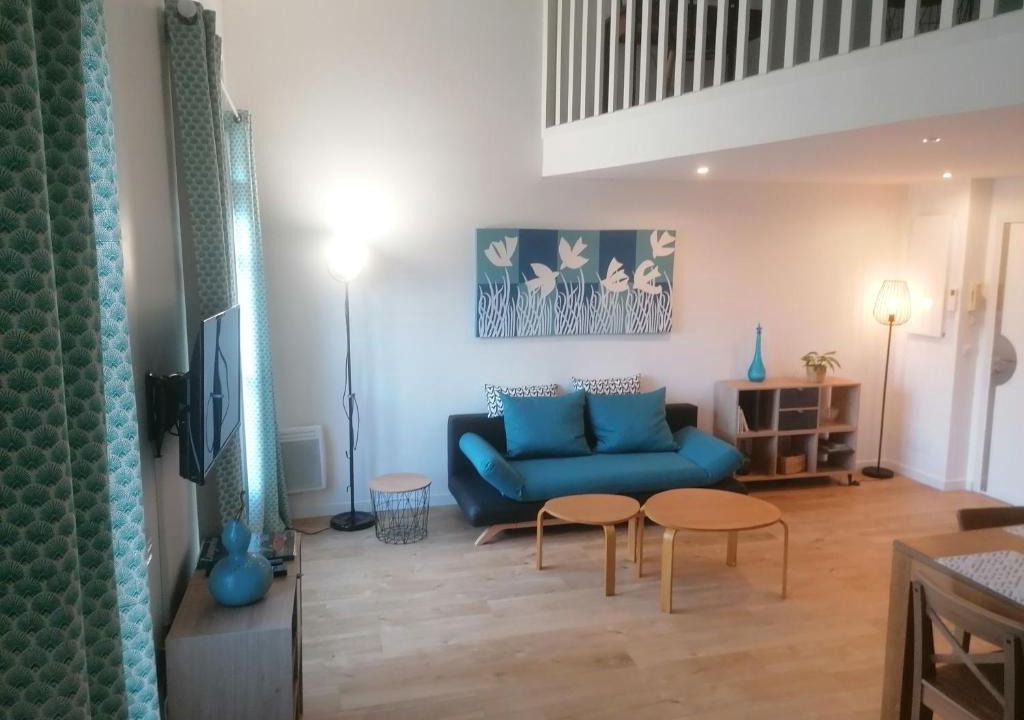 Gambetta Apartment | Montpellier centre Duplex style loft