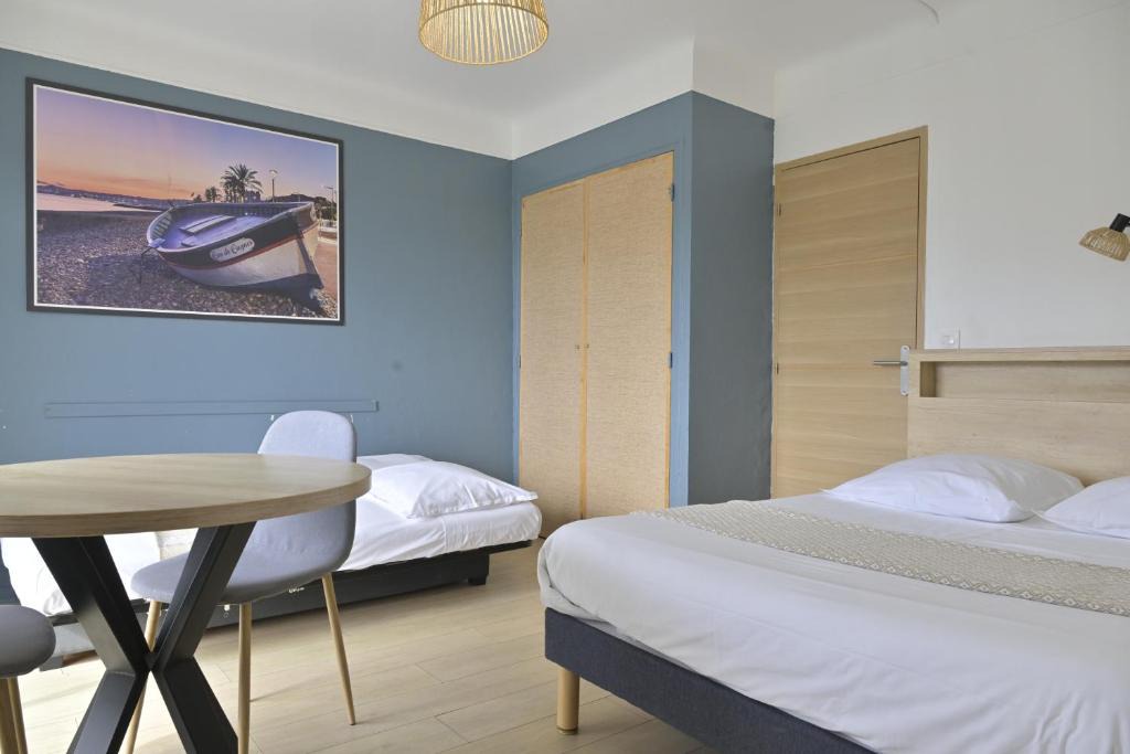 Cros-de-Cagnes Hotel | MOTEL ASCOT - Hotel & Appartements