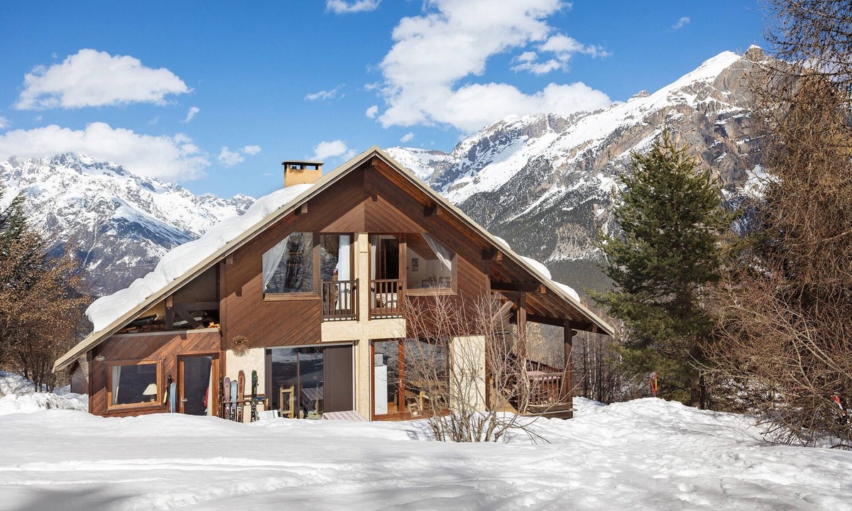 Puy-Saint-Vincent Apartment | Mountain Chalet Apartment (6 Guests)